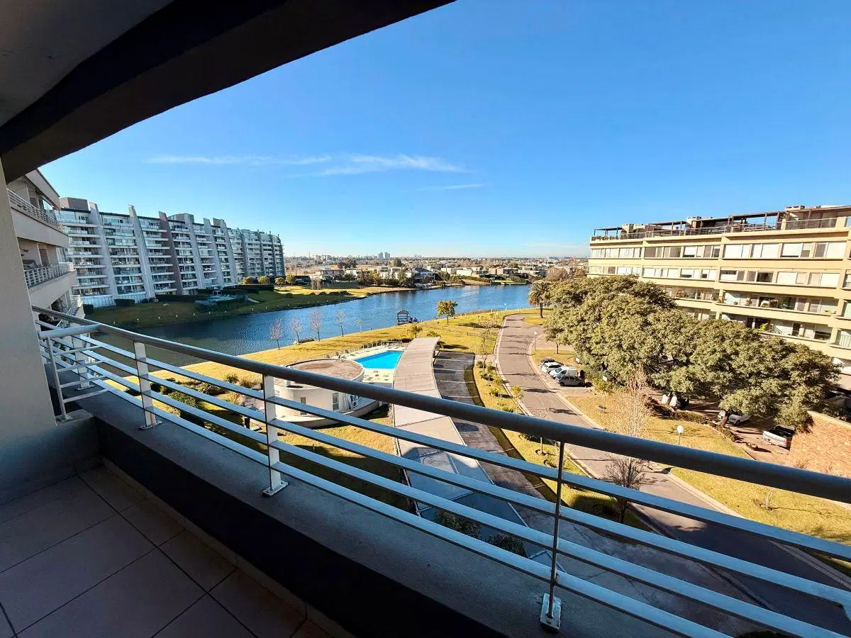 2 amb con vista al lago central en Portezuelo, Nordelta | Cochera | El Faro 2