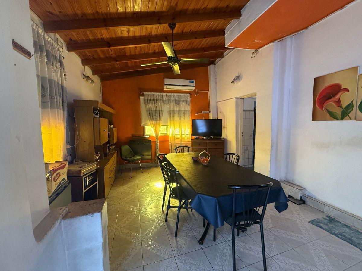 Foto de PH de 4 Ambientes al Frente, Luminoso y con cómoda distribución en dos, imagen 5