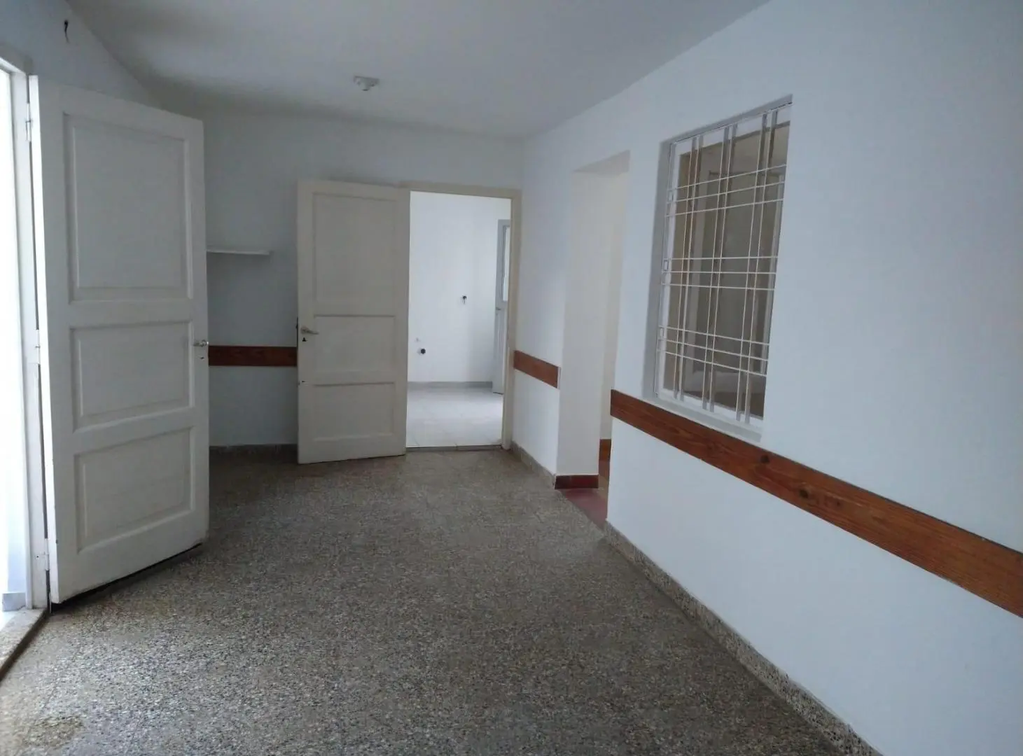 CASA EN VENTA BARRIO YAPEYU - OPORTUNIDAD -APTA CREDITO 5
