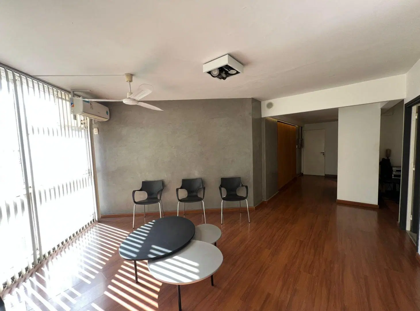 OFICINA EN VENTA BARRIO CENTRO 4