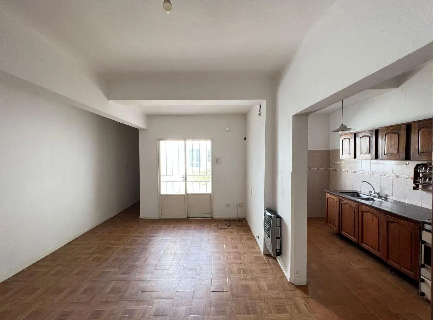 ALQUILO DEPARTAMENTO 1 DORMITORIO BARRIO OBSERVATORIO CON PATIO DE CESPED - 1