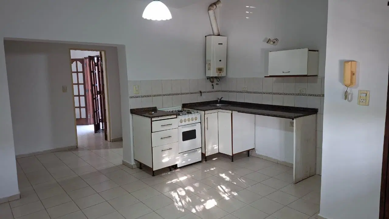 ALQUILO DEPARTAMENTO B OBSERVATORIO - 1 DORMITORIO CON PATIO. 1