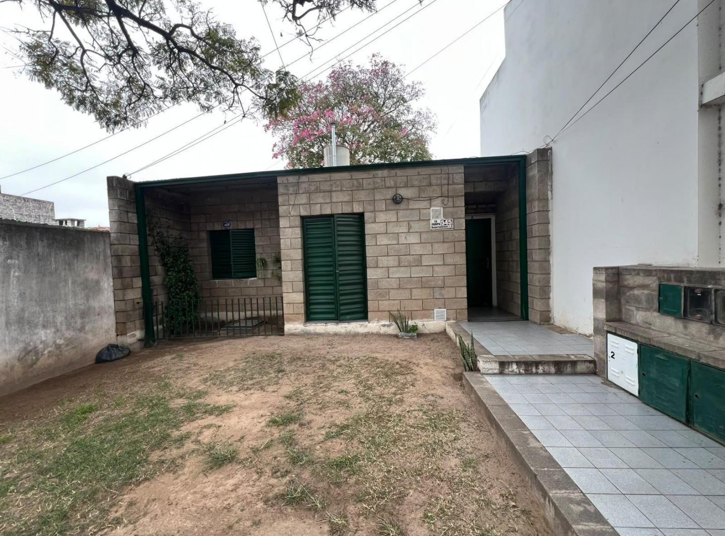 Foto de ALQUILO DEPARTAMENTO 1 DORMITORIO CON PATIO BARRIO PASO DE LOS ANDES, imagen 2