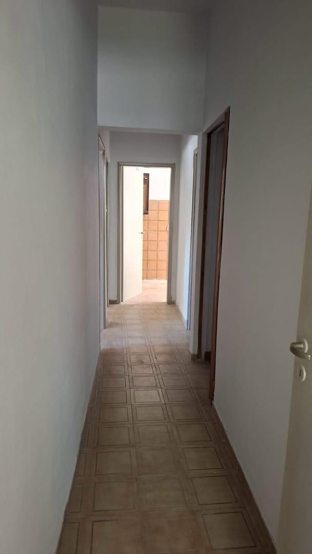 Foto de ALQUILO CASA 3 DORMITORIOS CON COCHERA BARRIO OBSERVATORIO., imagen 3