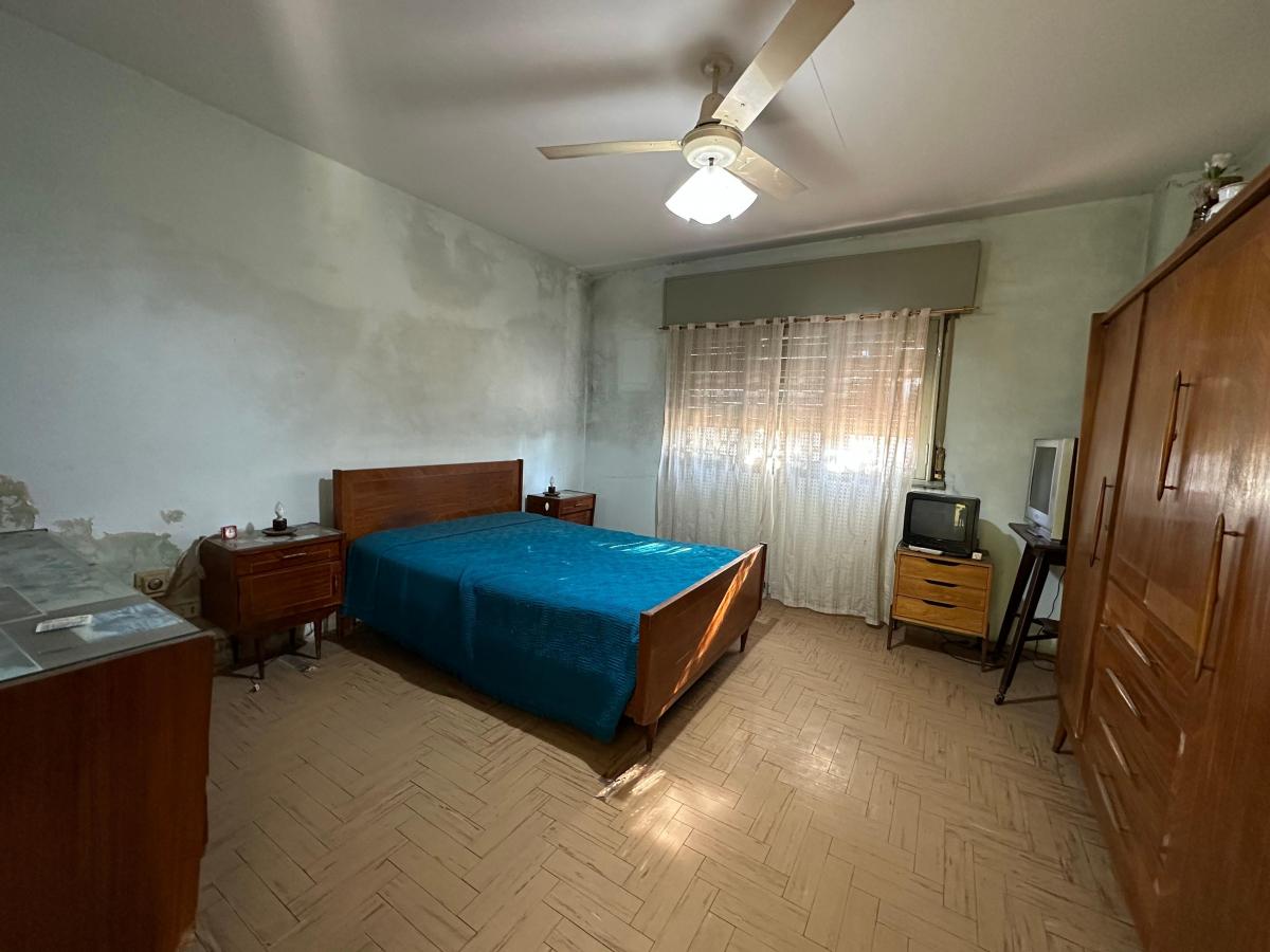 Venta Casa 3 Amb con Amplio Jardin 3