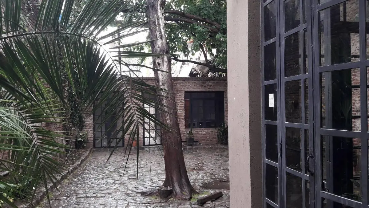 UNICO SALON EVENTOS TRANQUILOS GRAN PATIO Y PARRILLA 800 U$S IDEAL CIVILES / COMUNIONES / CUMPES 5