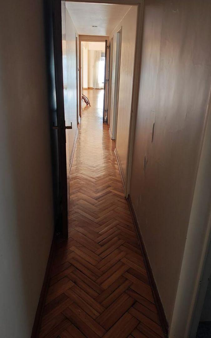 Foto de Piso de 155 m² con 3 dormitorios en alquiler en Belgrano, escritorio, dependencia, dos cocheras, imagen 2