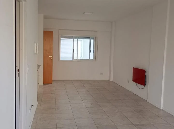 HERMOSO MONOAMBIENTE EN ALQUILER SAN NICOLAS 4