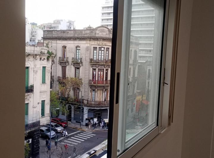 HERMOSO MONOAMBIENTE EN ALQUILER SAN NICOLAS 1
