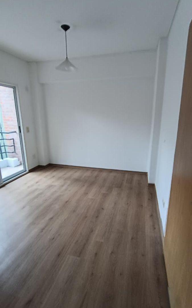 Foto de 52 m², cocina separada, lav. cochera cubierta, imagen 1