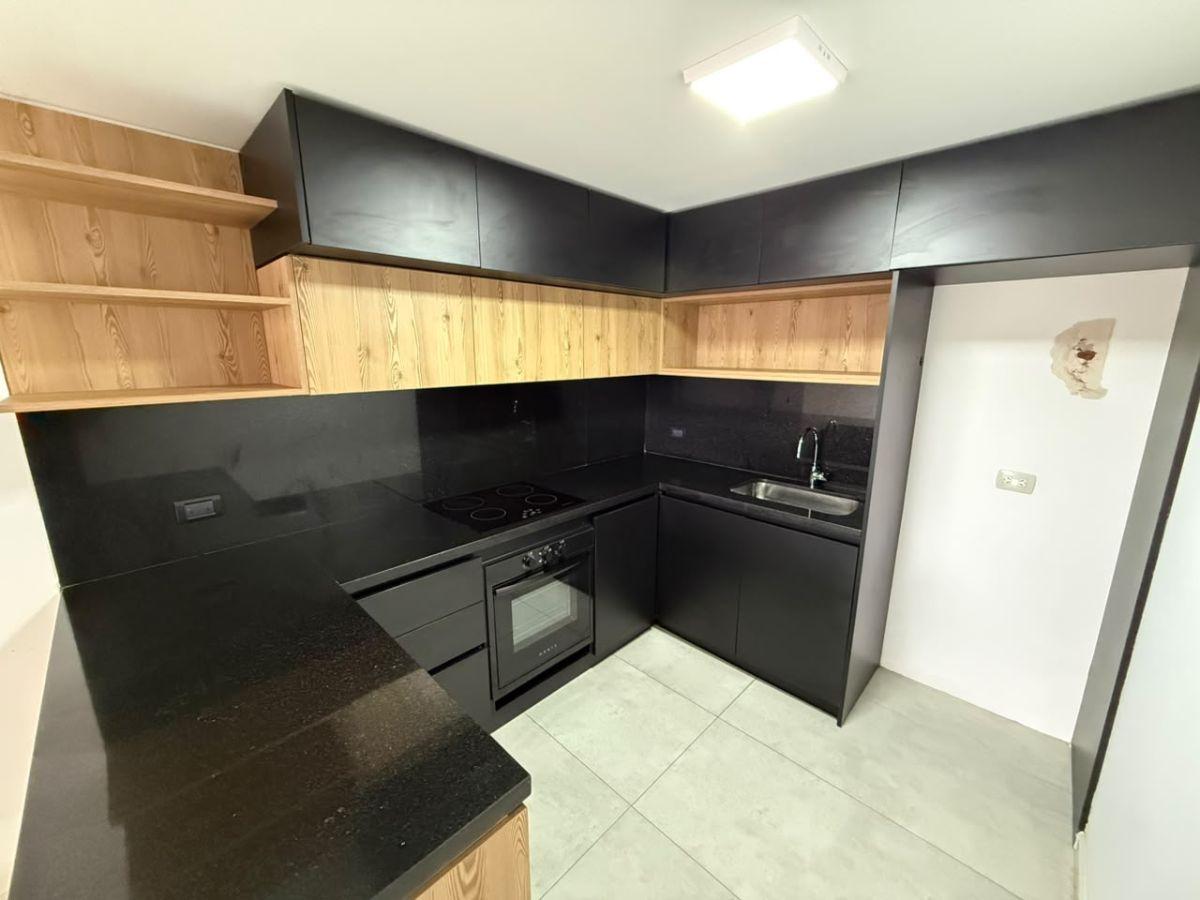 Foto de Villa Luro – Moderno 2 Ambientes con Amplio Balcón, SUM, Muy luminoso., imagen 1