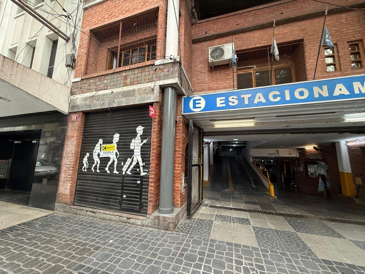 Foto de Rivera Indarte entre Av. Rivadavia y Ramón Falcón – Local en 2 plantas, imagen 1