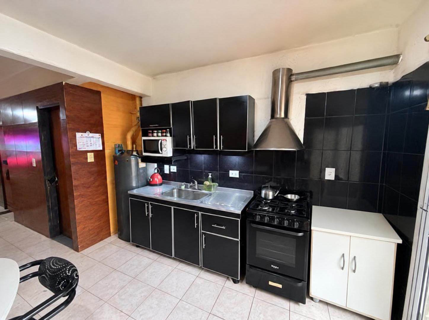 Foto de Dúplex 4 Ambientes con Patio y 148 m² Totales- Cochera descubierta, imagen 4