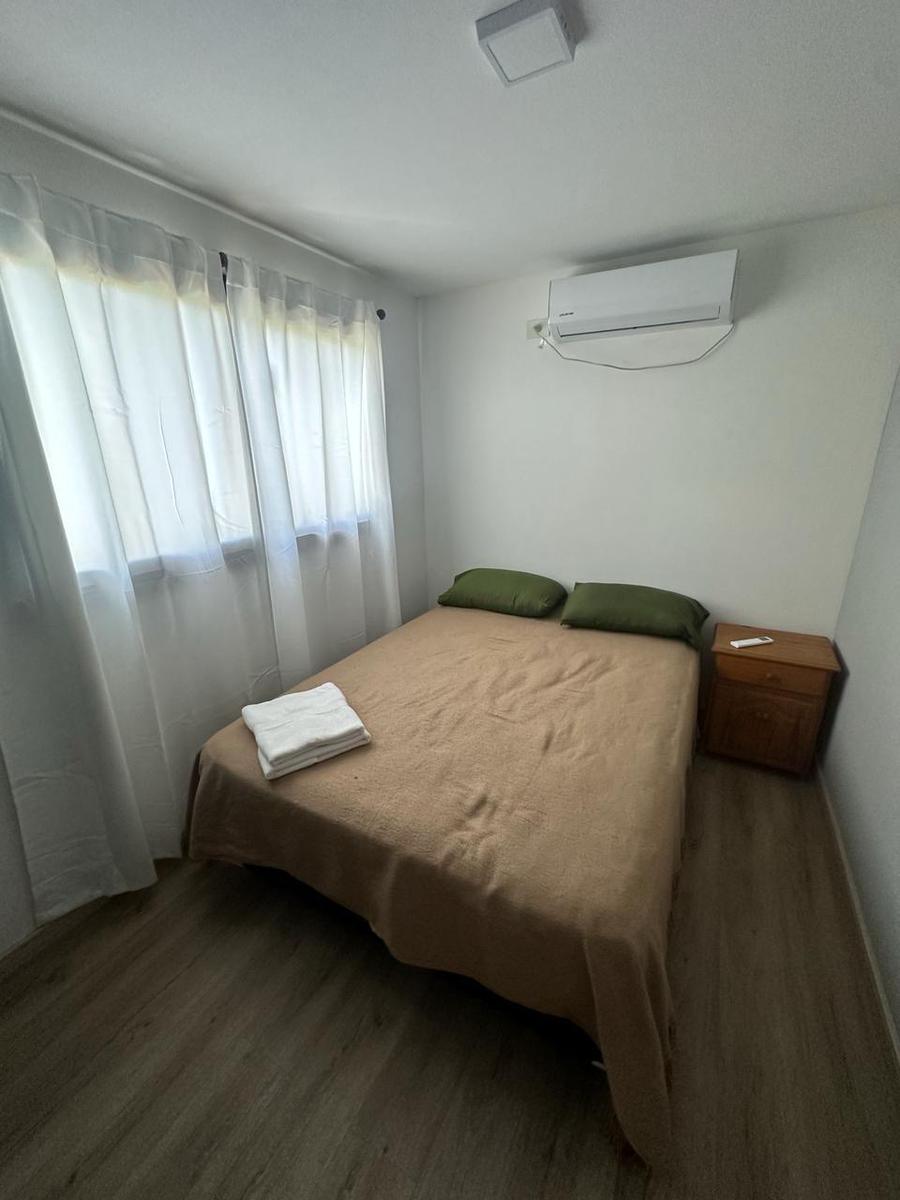 Complejo en Venta Mar Azul a 300 m de La Playa, Doble Terreno, 3 Casas con Pileta y Parrilla 2