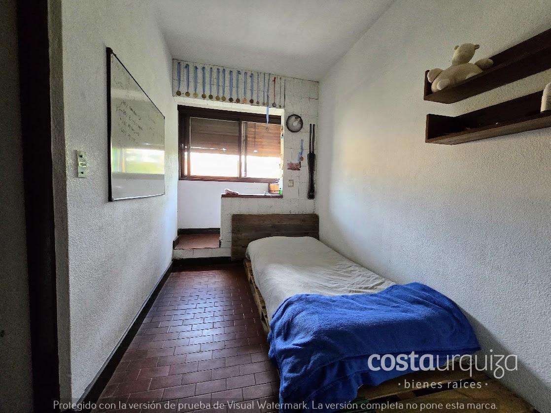 Casa en Vicente Lopez 4 Dorm., Jardín, Pileta. 3
