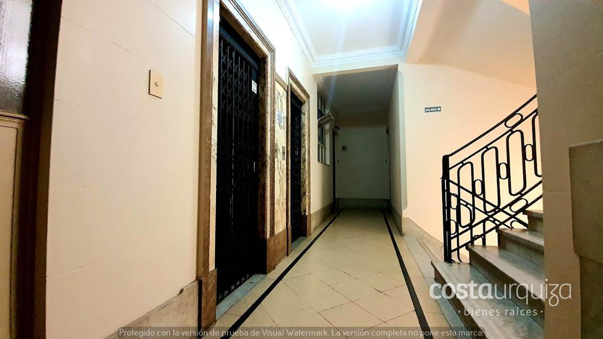 Departamento - Tres Dorm. - Recoleta - Impecable - Edificio Histórico 5
