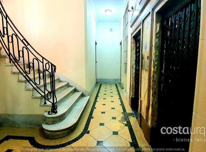 Departamento -  tres dormitorios - Recoleta - Impecable - Edificio Histórico 5
