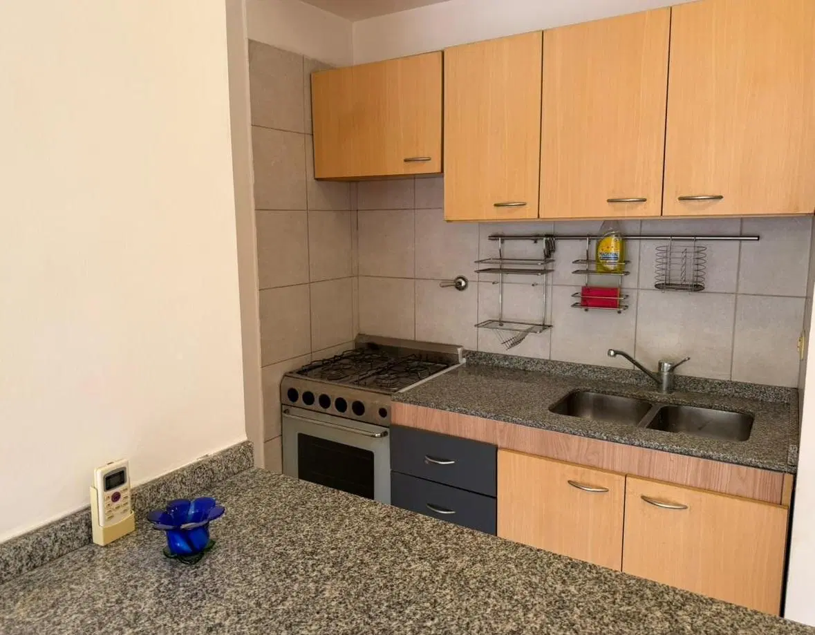 Departamento monoambiente en alquiler 2