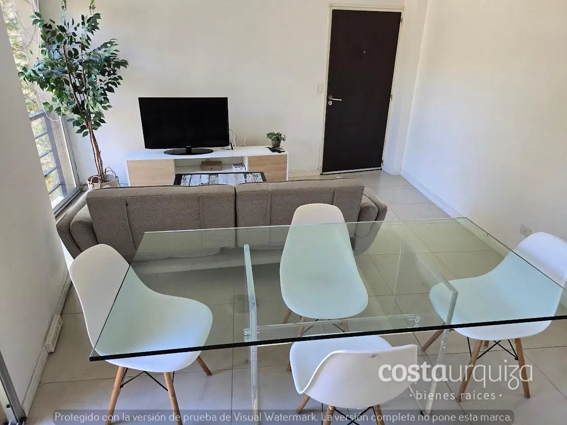 Excelente departamento 3 ambientes en duplex AMOBLADO, en Olivos - Pileta, parrilla y cochera fija 2