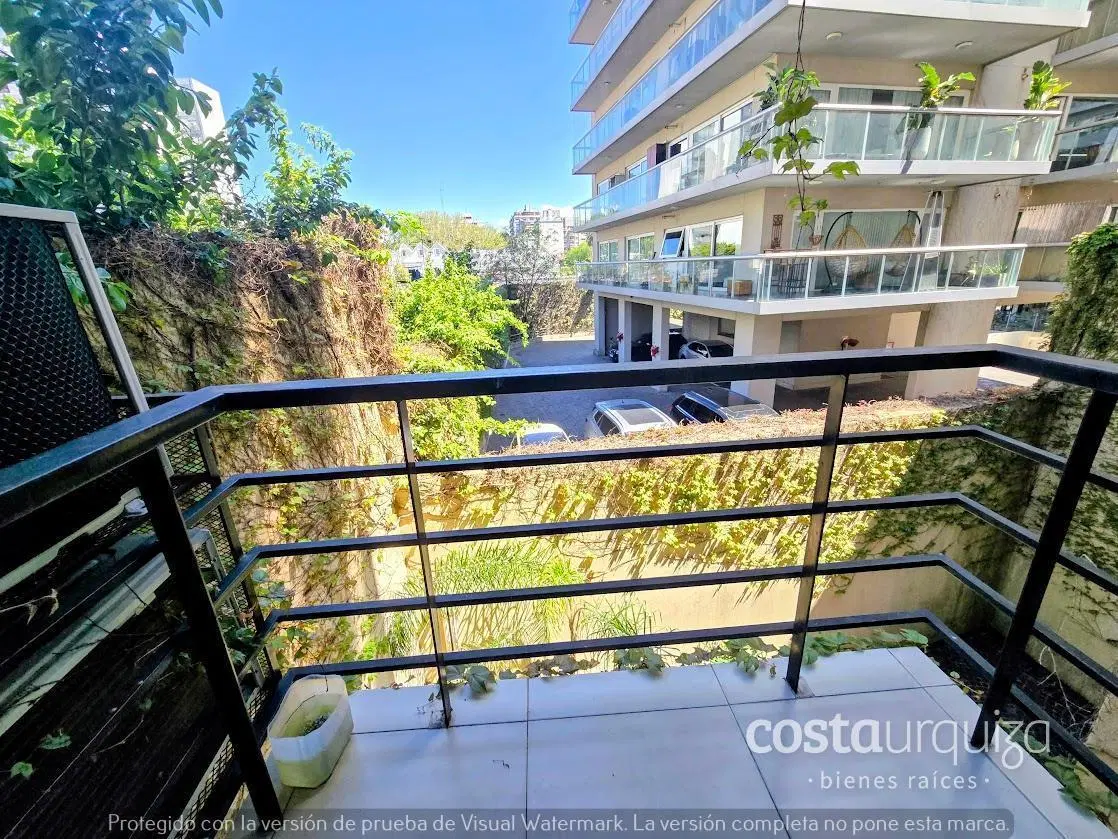 Excelente departamento 3 ambientes en duplex AMOBLADO, en Olivos - Pileta, parrilla y cochera fija 3