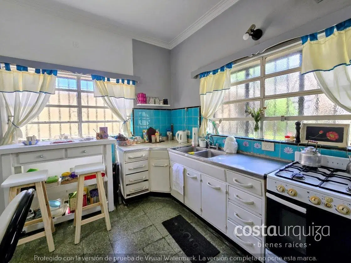 Casa en San Isidro 3 dormitorios,  jardín y parrilla 4