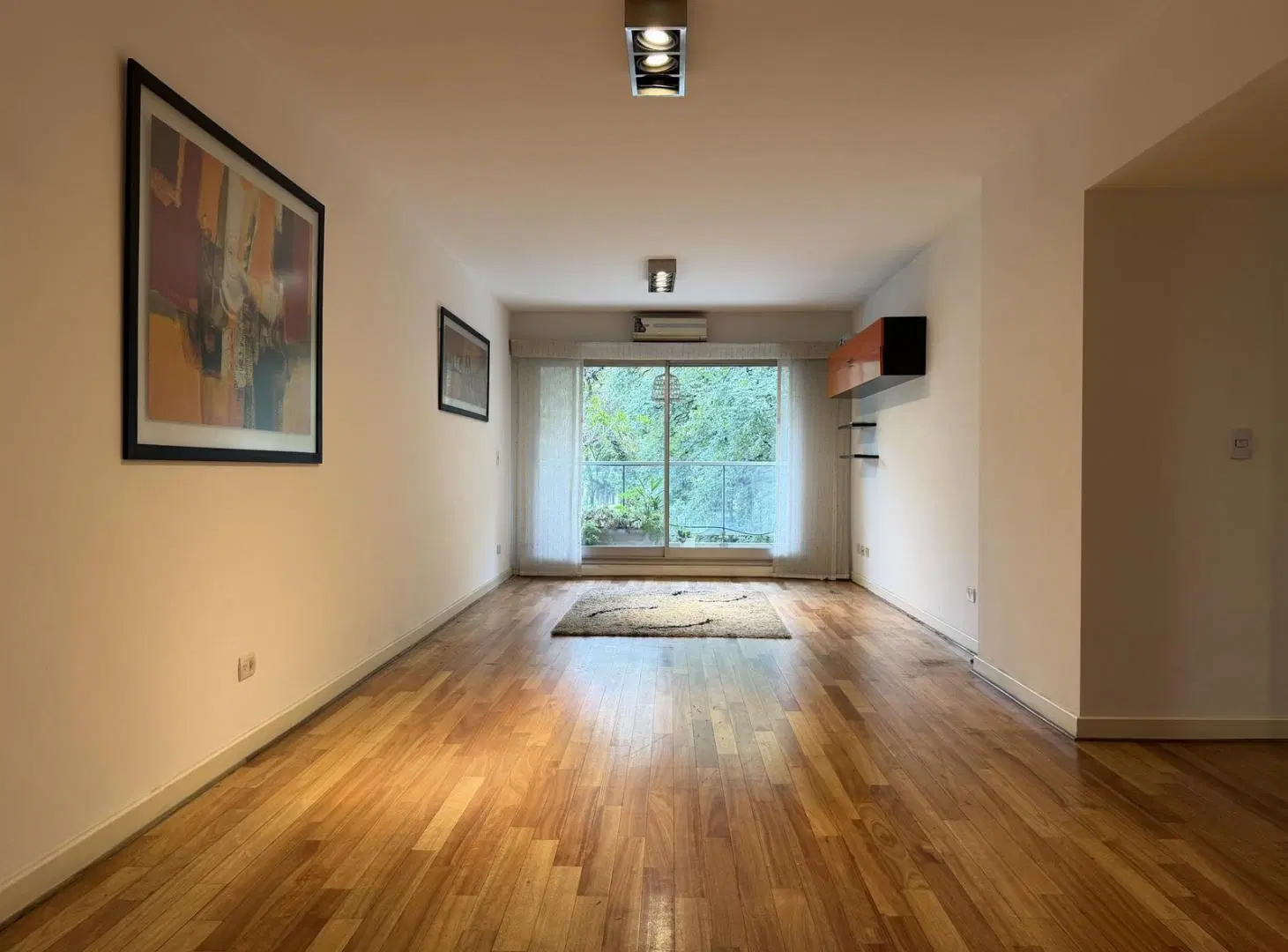 Departamento 3 ambientes con dependencia cochera doble y amenities 1