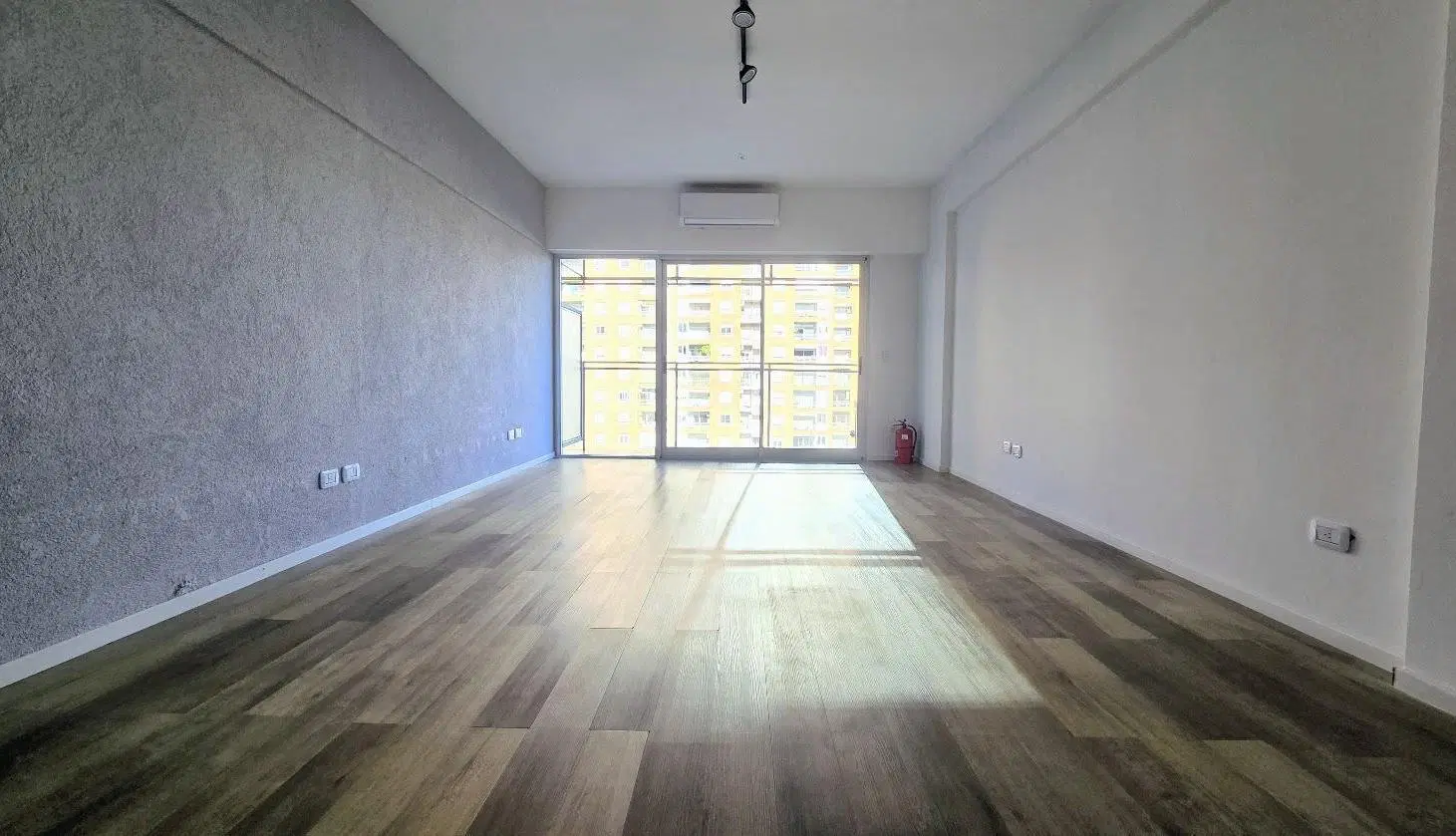 Amplio y moderno monoambiente apto profesional en Nuñez 2