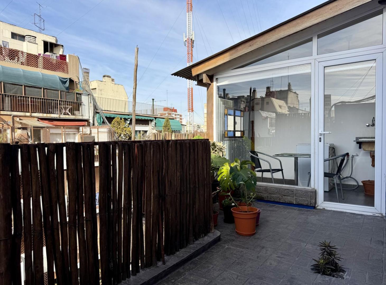 Foto de Departamento de 3 dormitorios 2 baños y terraza al frente en Palermo, imagen 3
