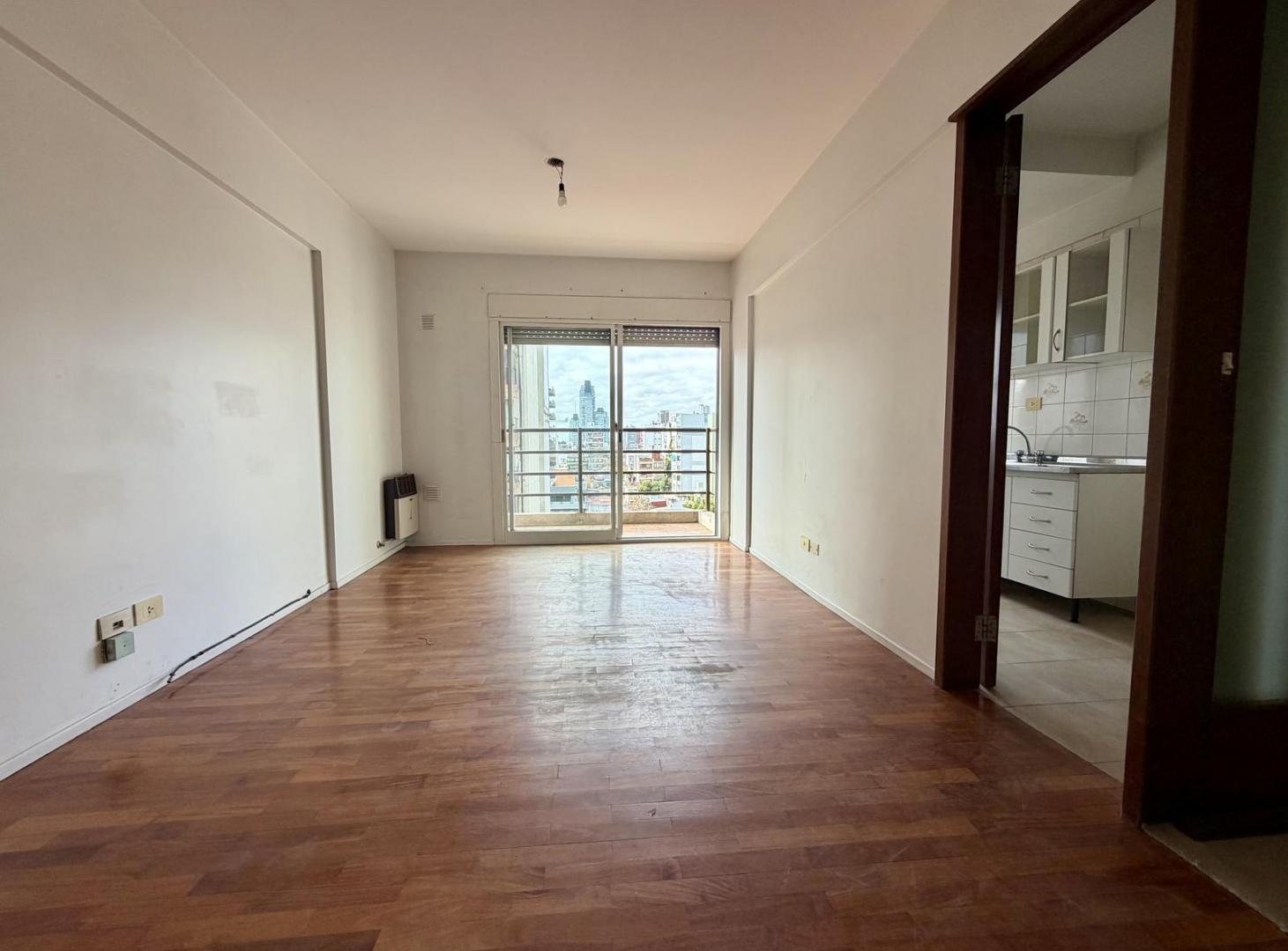 Foto de Departamento de 2 ambientes con vista abierta sobre Boulevard San Isidro, imagen 4