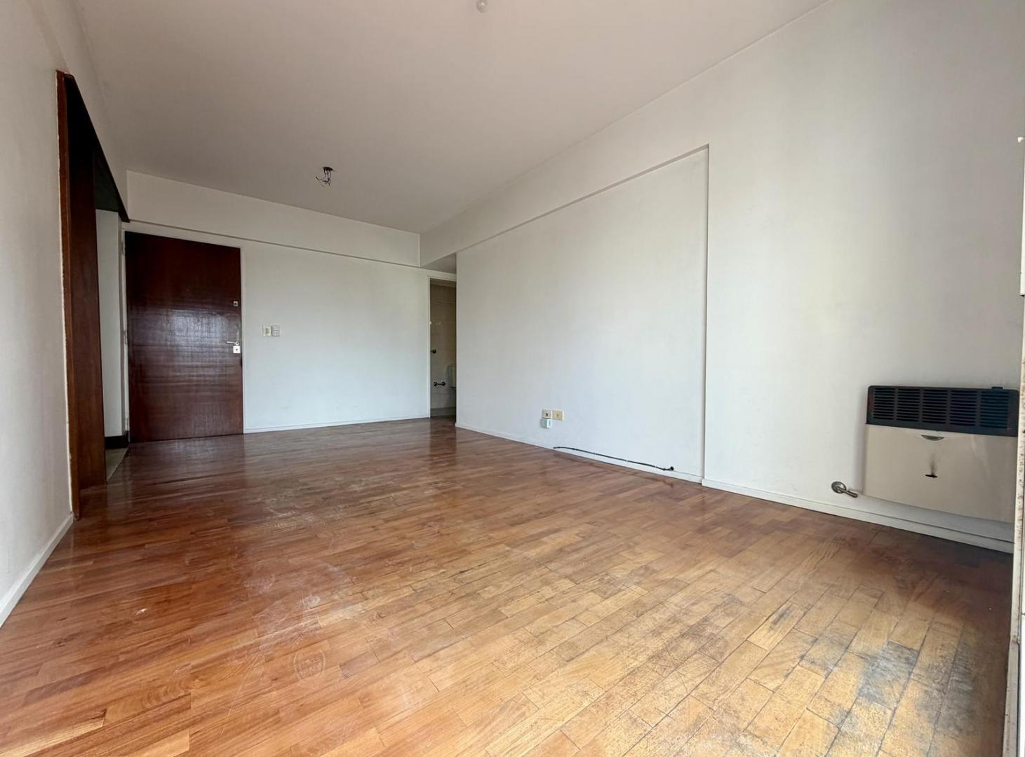 Foto de Departamento de 2 ambientes con vista abierta sobre Boulevard San Isidro, imagen 5