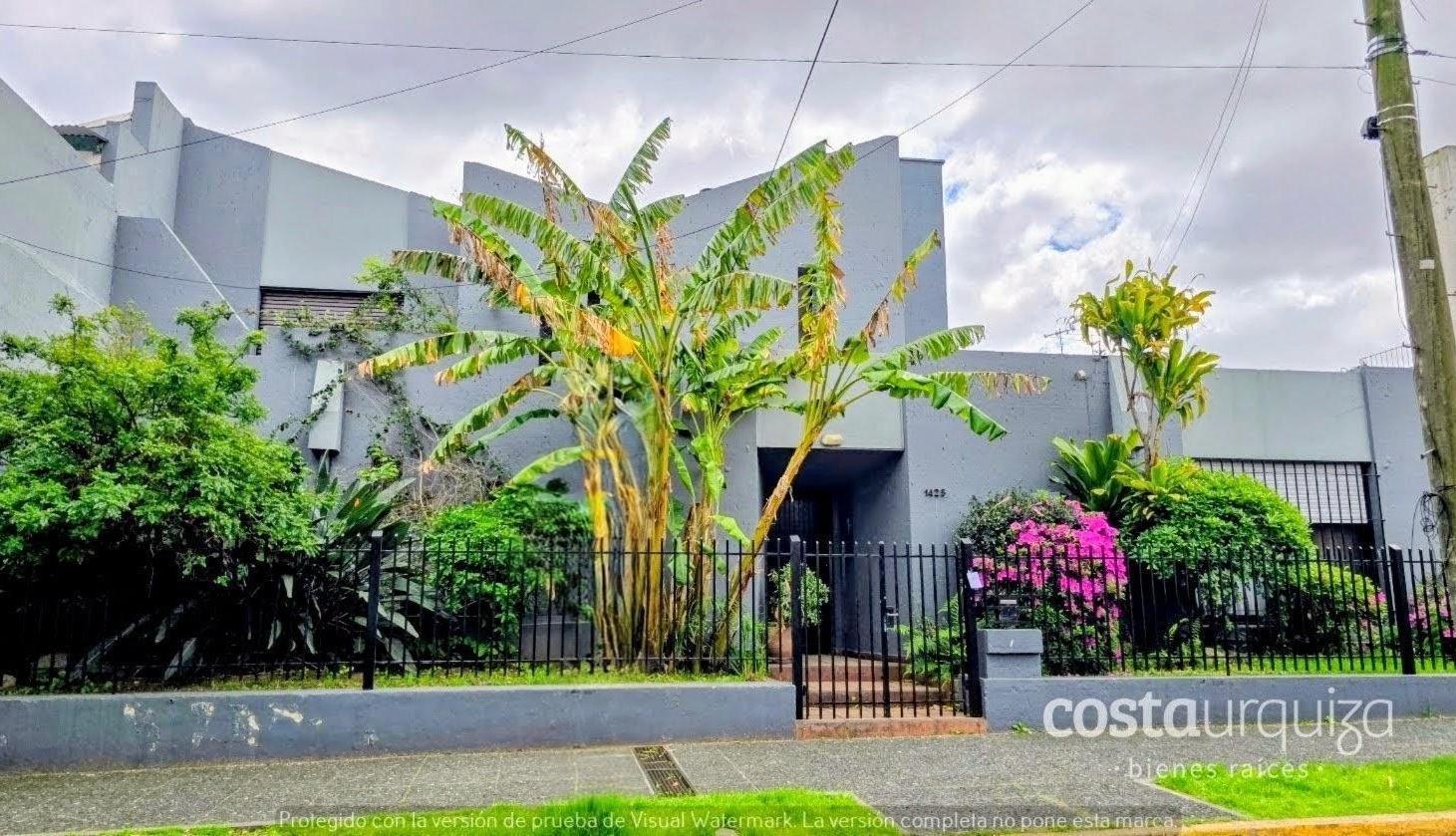 Foto de Casa Martínez Alto, 4 dormitorios, gran jardín con pileta, quincho, imagen 2