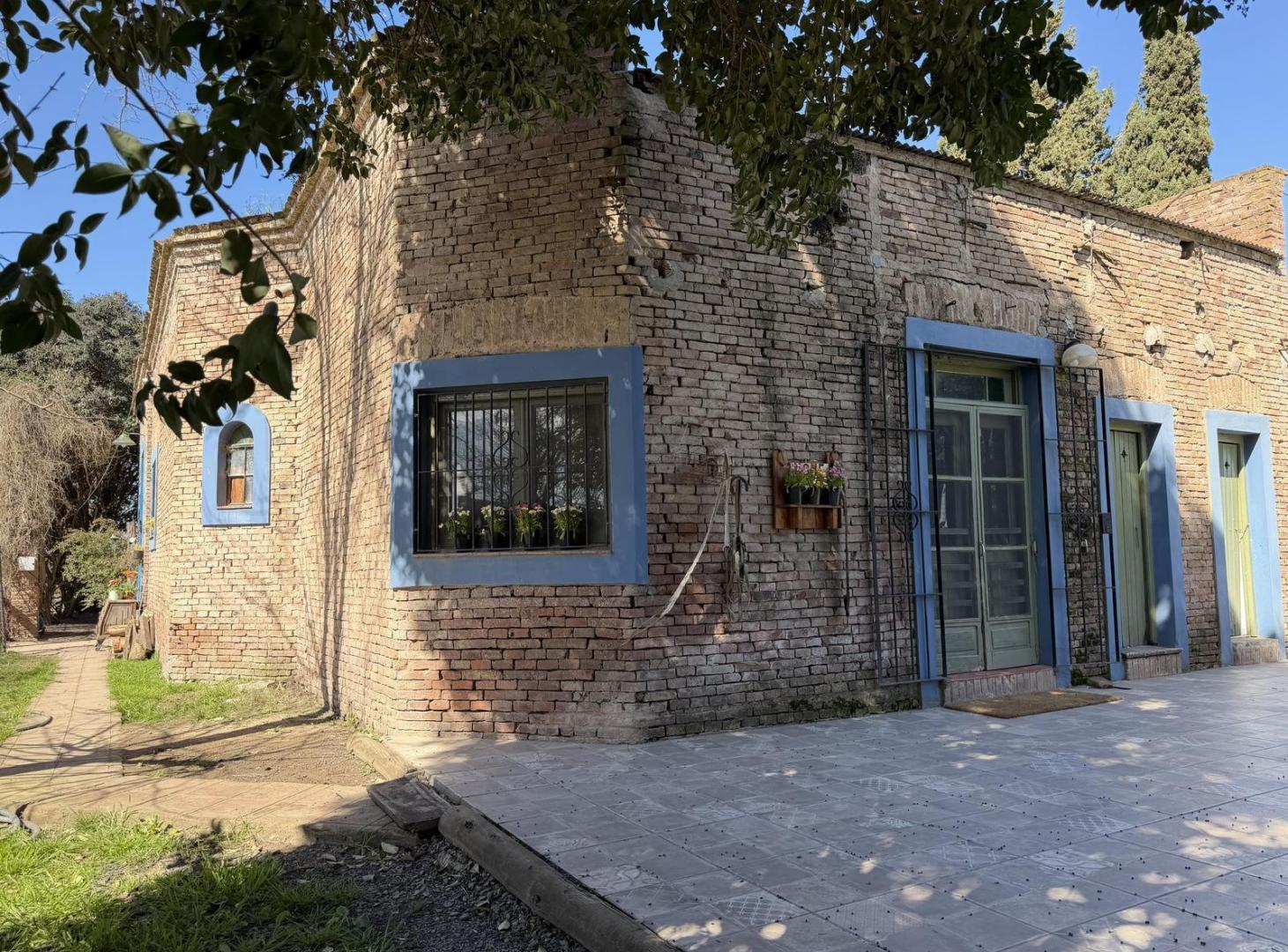 Foto de Casa de campo en San Antonio de Areco sobre lote de hecterea y media, imagen 1