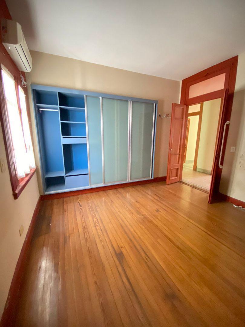 Departamento 6 Ambientes. | Parana 662 5