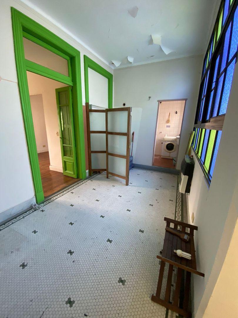Departamento 6 Ambientes. | Parana 662 3