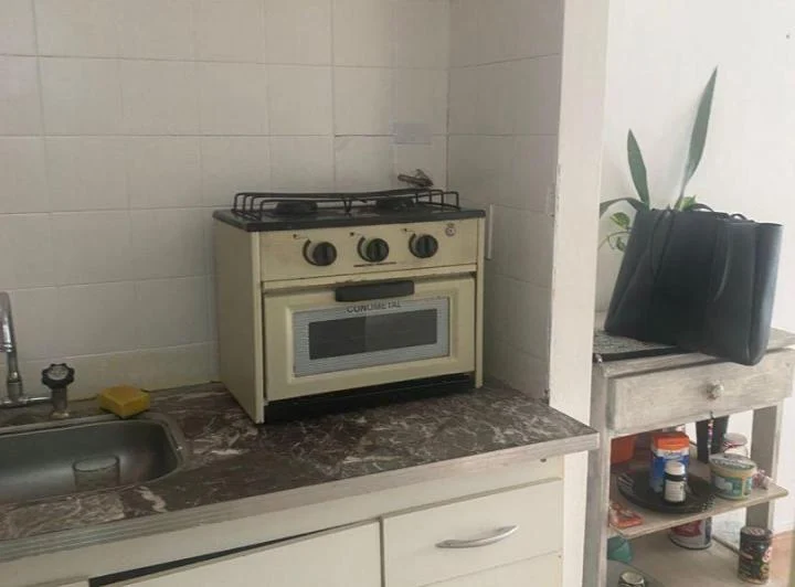 Departamento 1 ambiente. | Rivadavia 1379 4