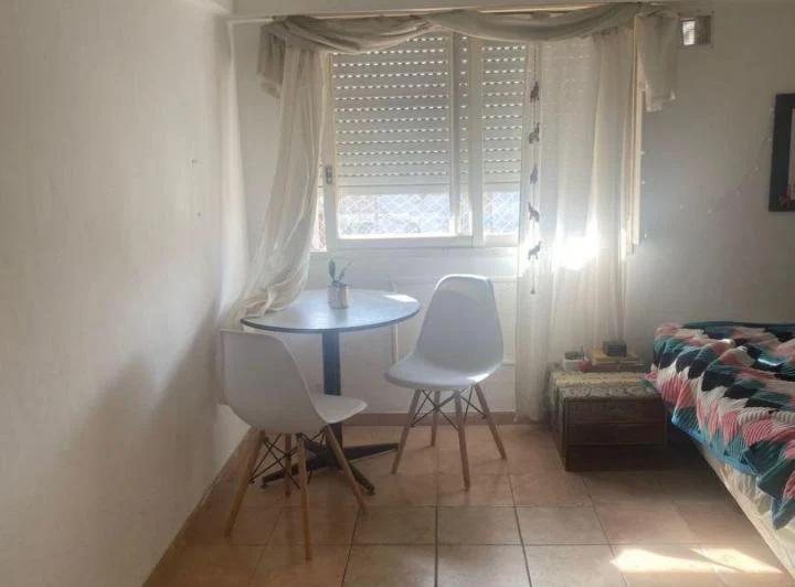 Departamento 1 ambiente. | Rivadavia 1379 5