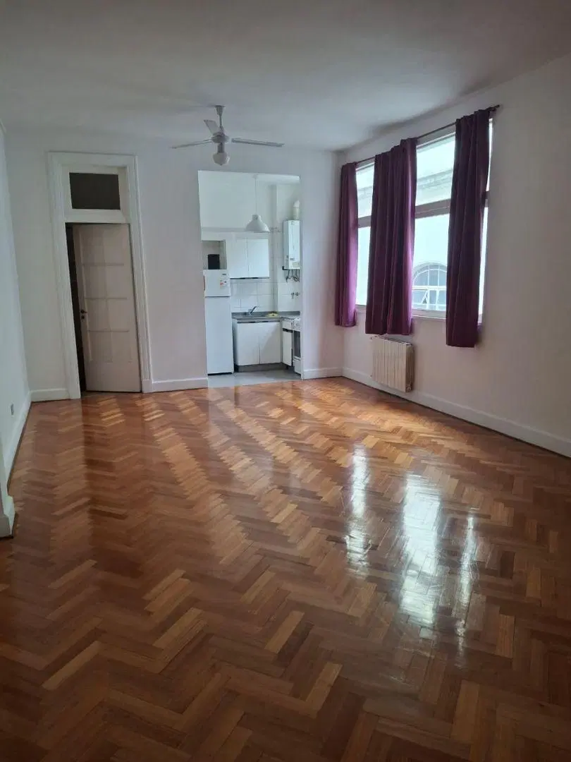 Departamento 1 ambiente. | Av. Rivadavia 1523 2