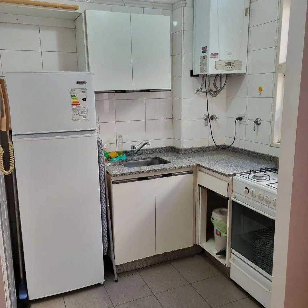 Departamento 1 ambiente. | Av. Rivadavia 1523 7