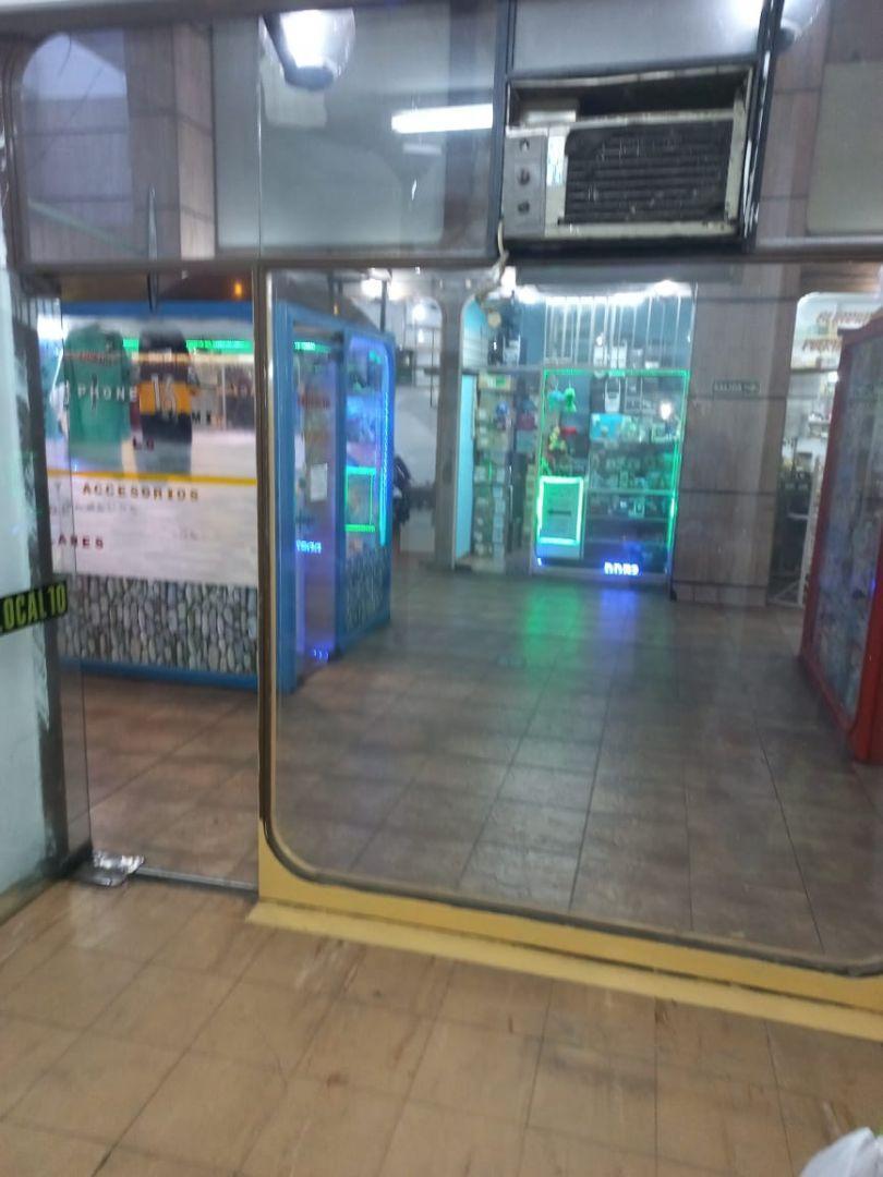 Foto de Local . | AV DE MAYO 1260, imagen 2