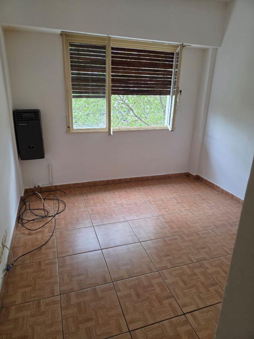 Foto de Departamento 3 ambientes. | RIVADAVIA, AV. 1543, imagen 3