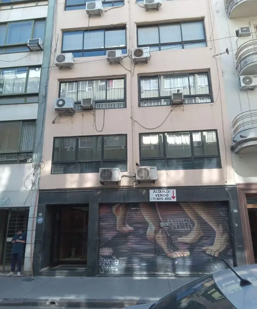 Oficina en Microcentro de 35 m2 con baño privado. 1
