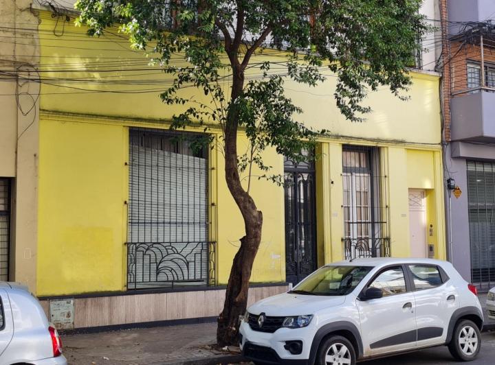 Casa. Múltiples Ambientes, Planta Baja. Ideal Instituciones /Comercio. Rosario 1