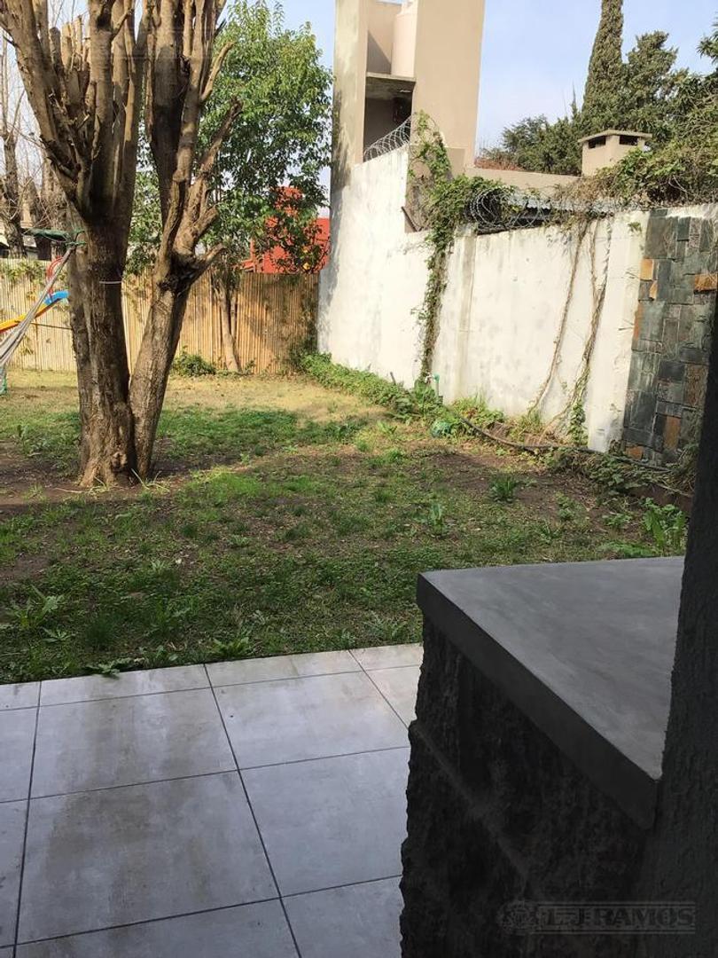 Oportunidad apto credito Duplex en De Vicenzo Grande
