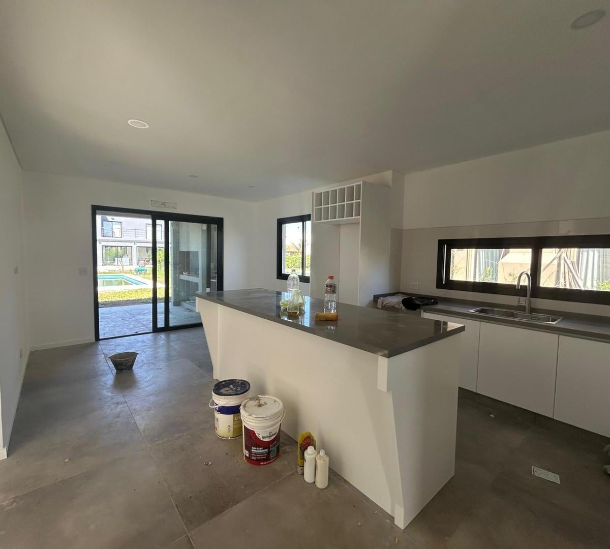 Foto de Casa en venta en Barrio Altos de Campo Grande, imagen 2