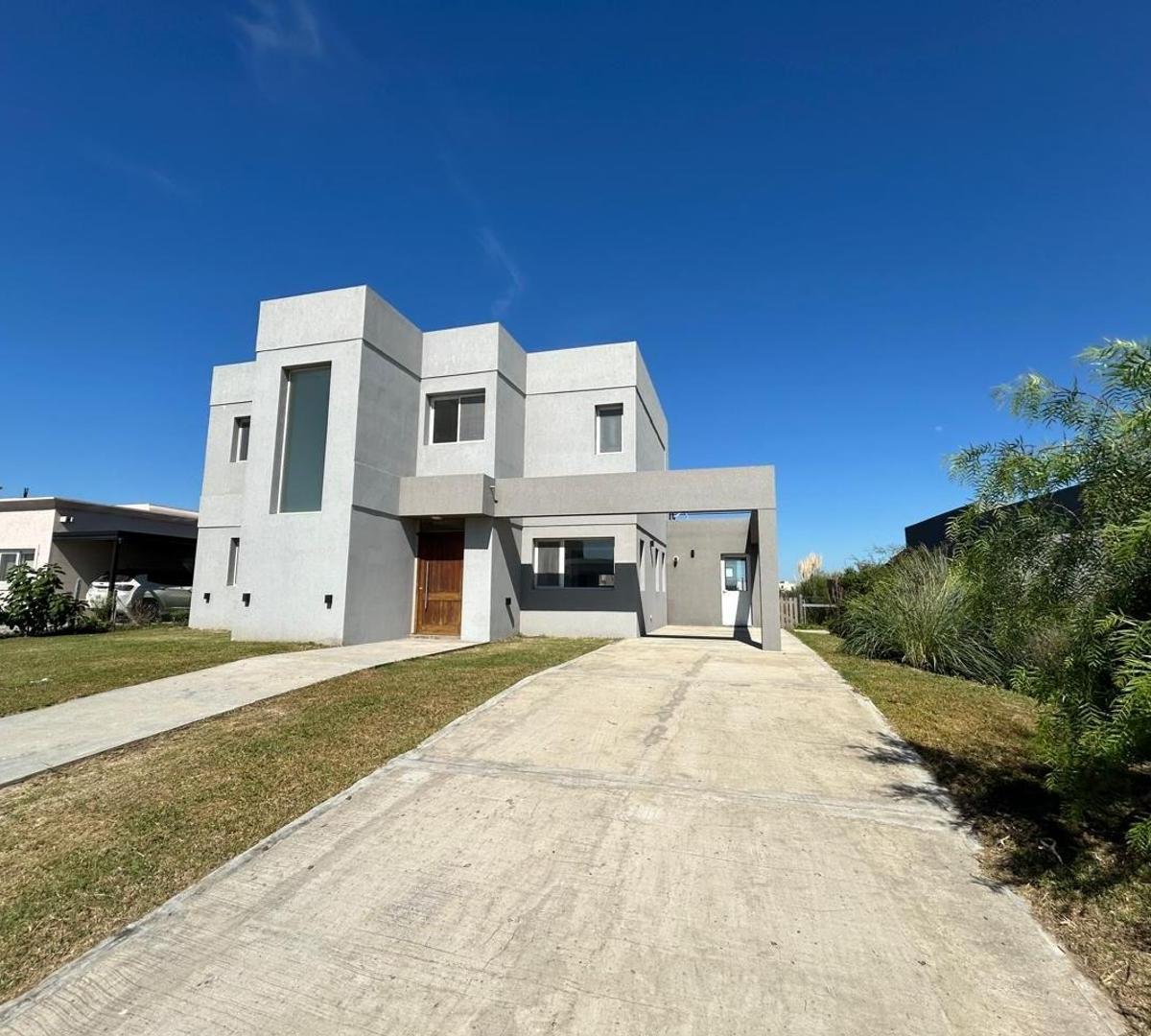 casa en venta en San Sebastián, área 8, Escobar