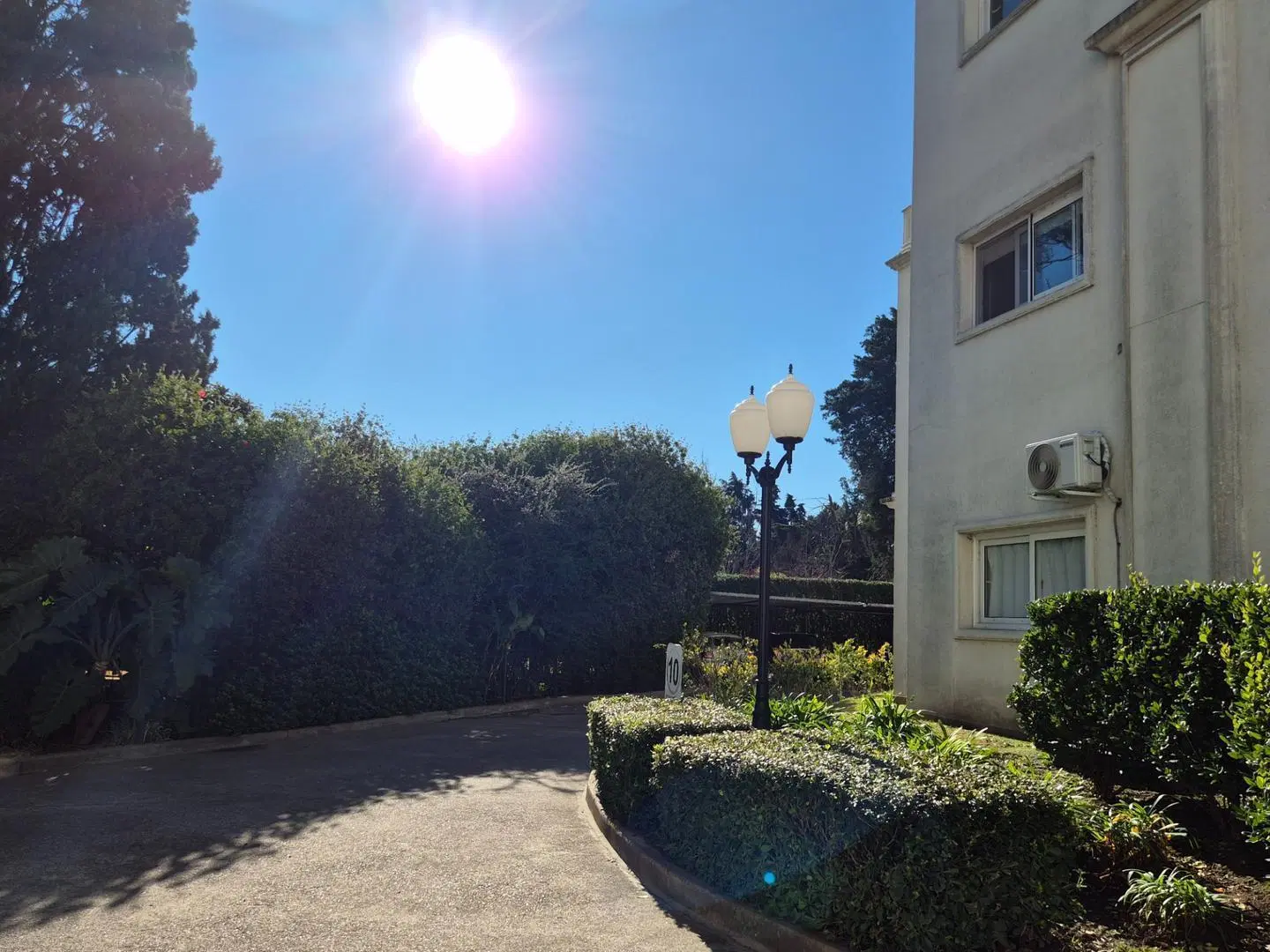 DEPARTAMENTO 2 AMBIENTES EN ALQUILER -- ASTON VILLAGE 4