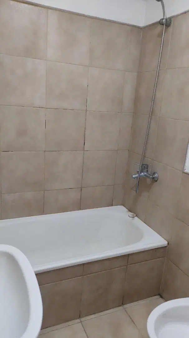 Departamento 2 amb en De Vicenzo Grande 5