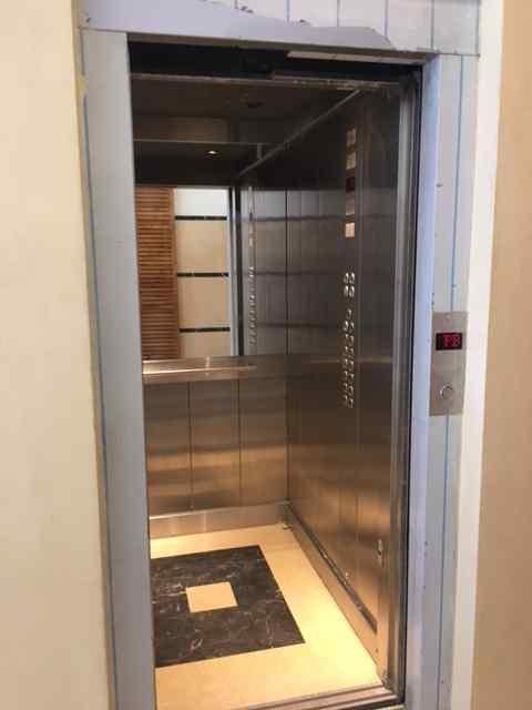Foto de Oficina (piso completo) de 70m2 en centro comercial mayorista. Bogotá y Nazca, imagen 4