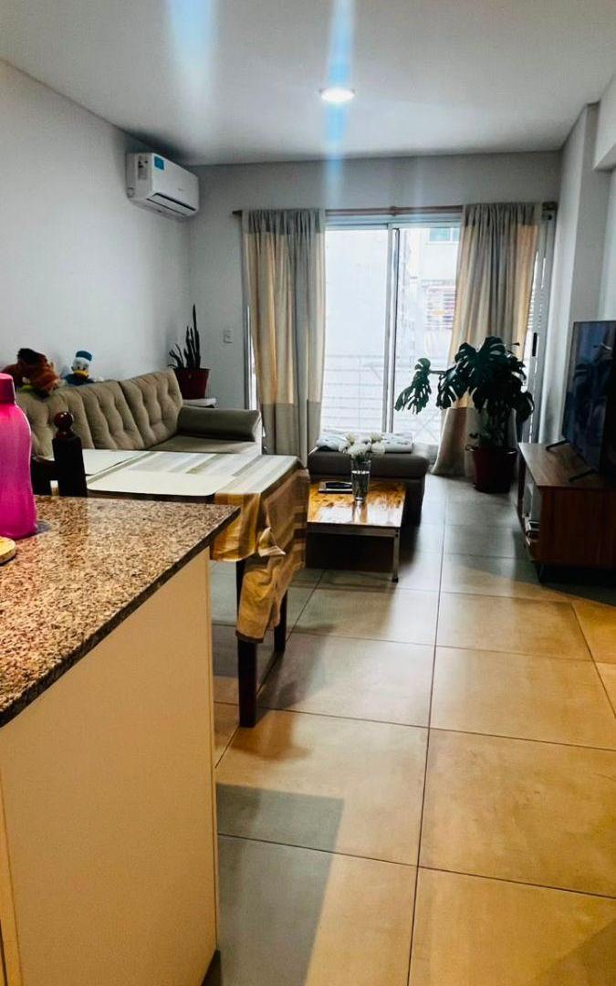 Foto de PZA IRLANDA. 3 ambientes en suite IMPECABLE con cochera, imagen 3