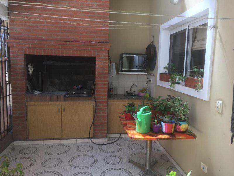 Foto de Casa 5 Ambientes en Venta - Ramos Mejía, imagen 3